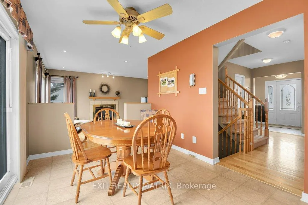 Photo 9 of 4717 McNeely Road, Ottawa, Sarsfield/Bearbrook — HOMEH