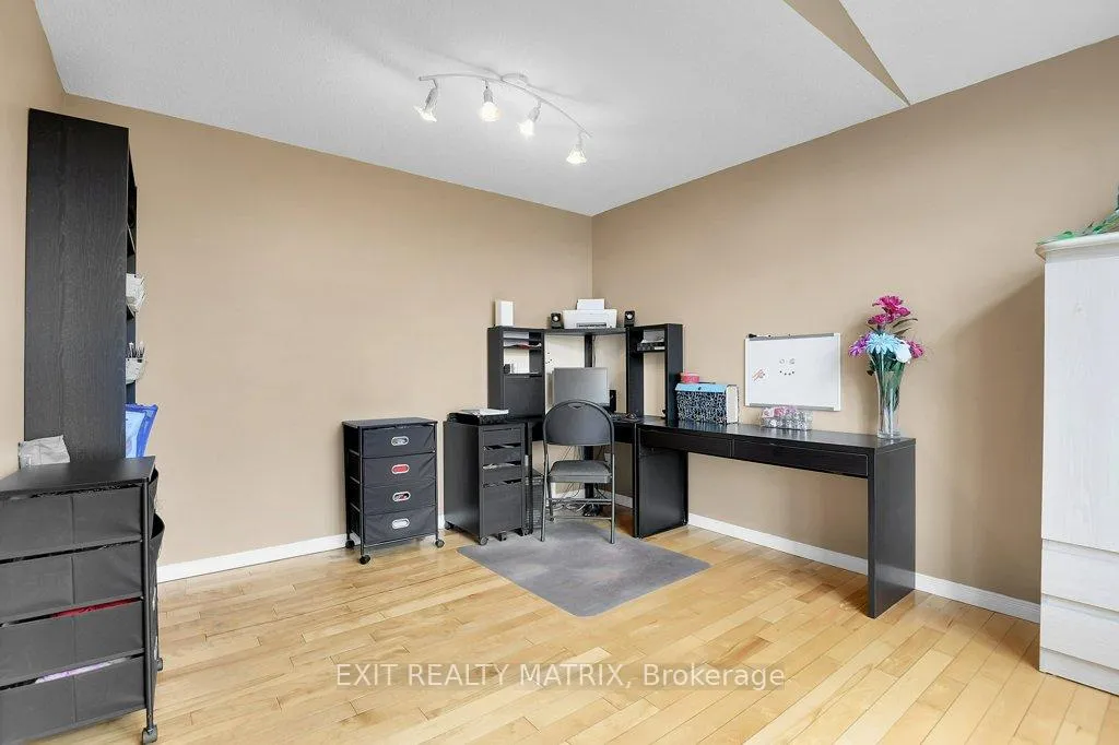 Photo 14 of 4717 McNeely Road, Ottawa, Sarsfield/Bearbrook — HOMEH