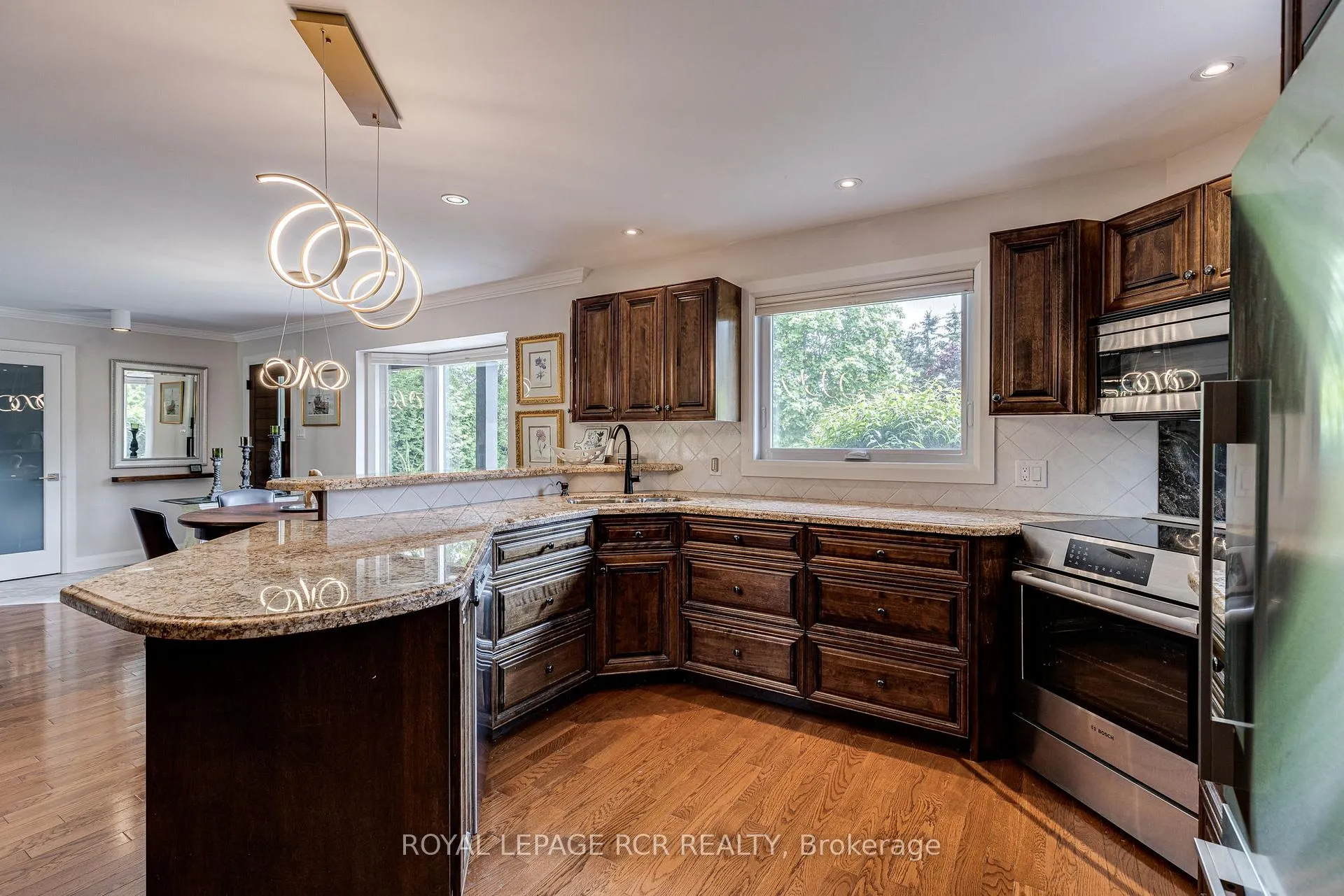 Photo 9 of 1 Lormik Drive, Uxbridge, Rural Uxbridge — HOMEH