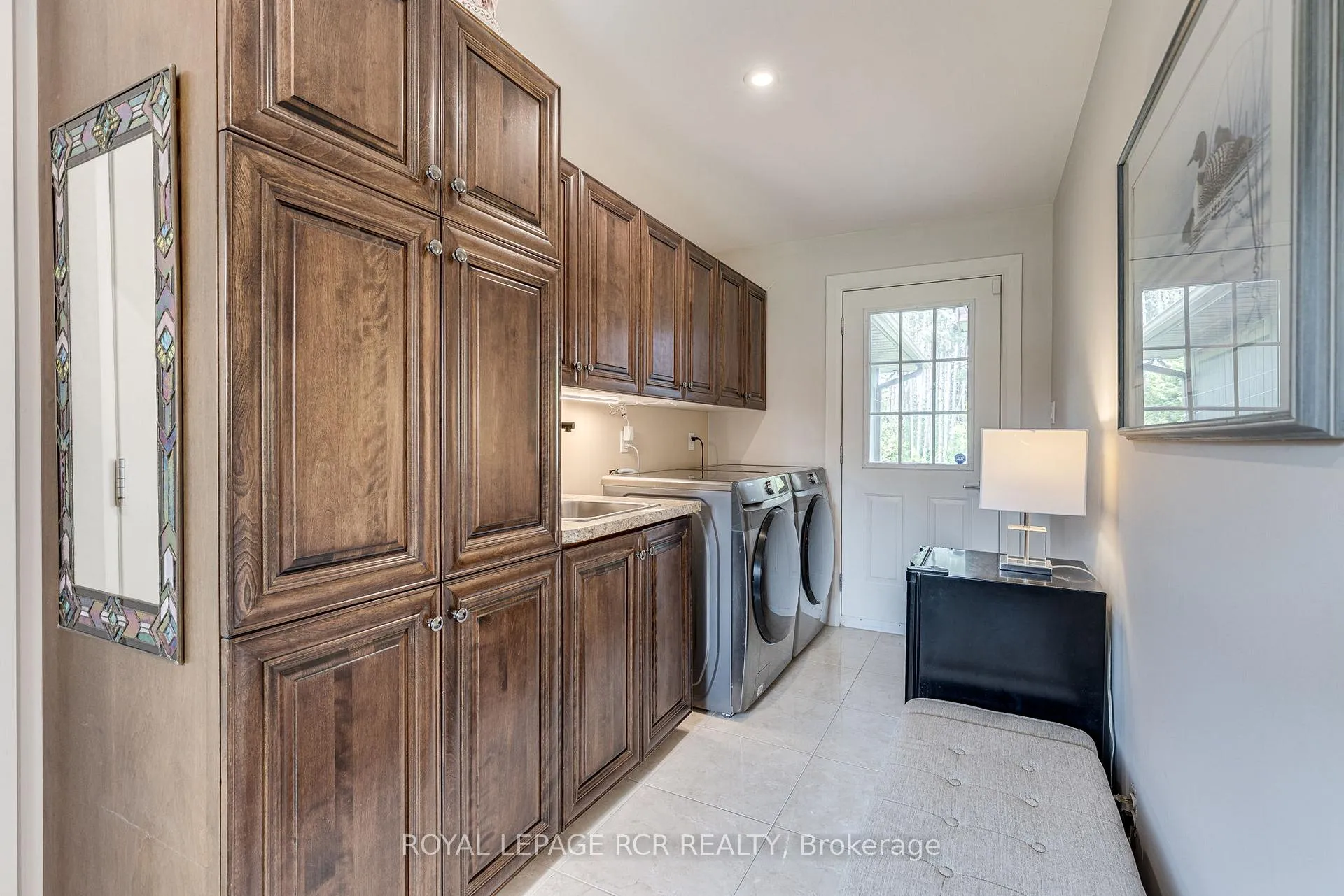 Photo 23 of 1 Lormik Drive, Uxbridge, Rural Uxbridge — HOMEH