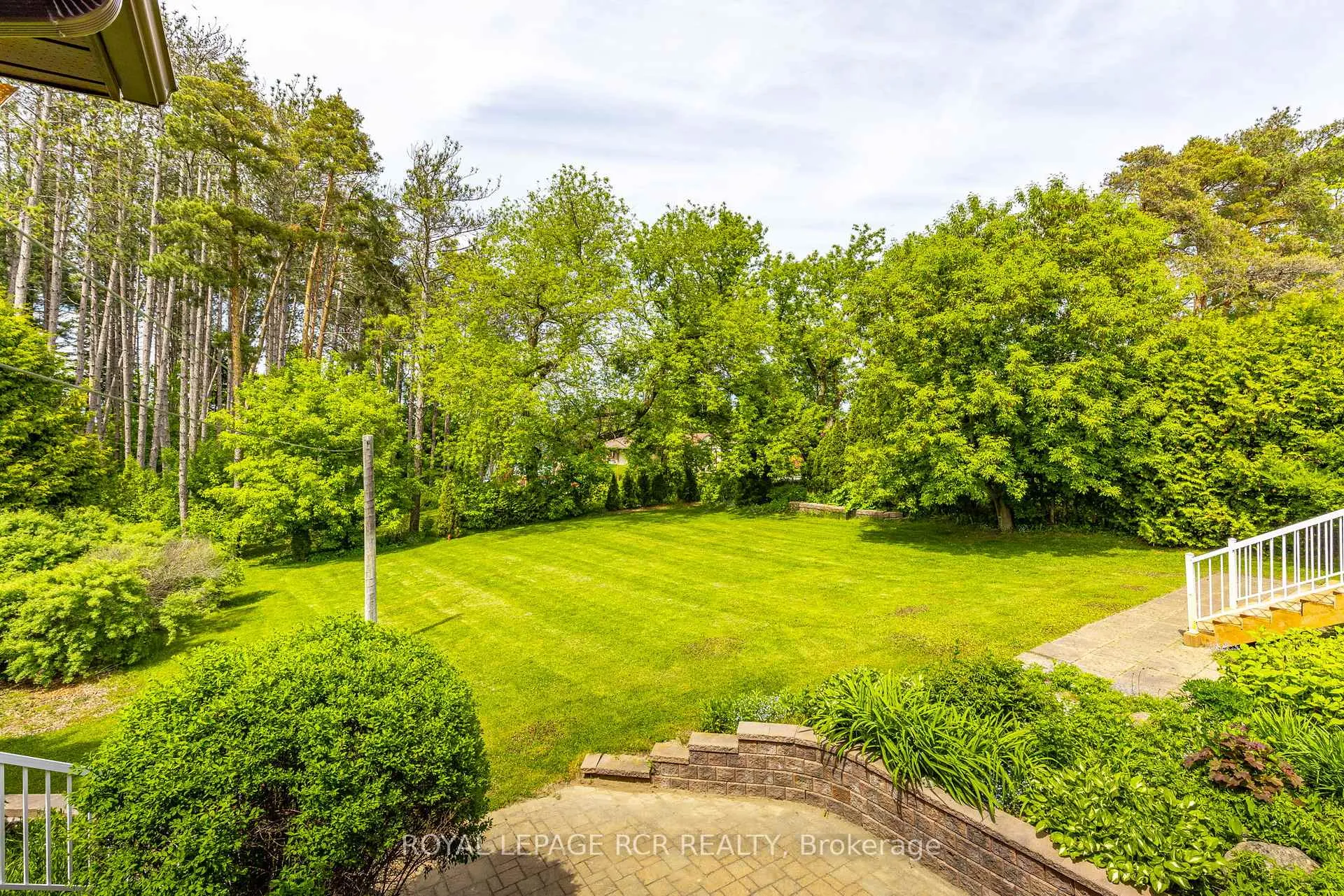 Photo 35 of 1 Lormik Drive, Uxbridge, Rural Uxbridge — HOMEH