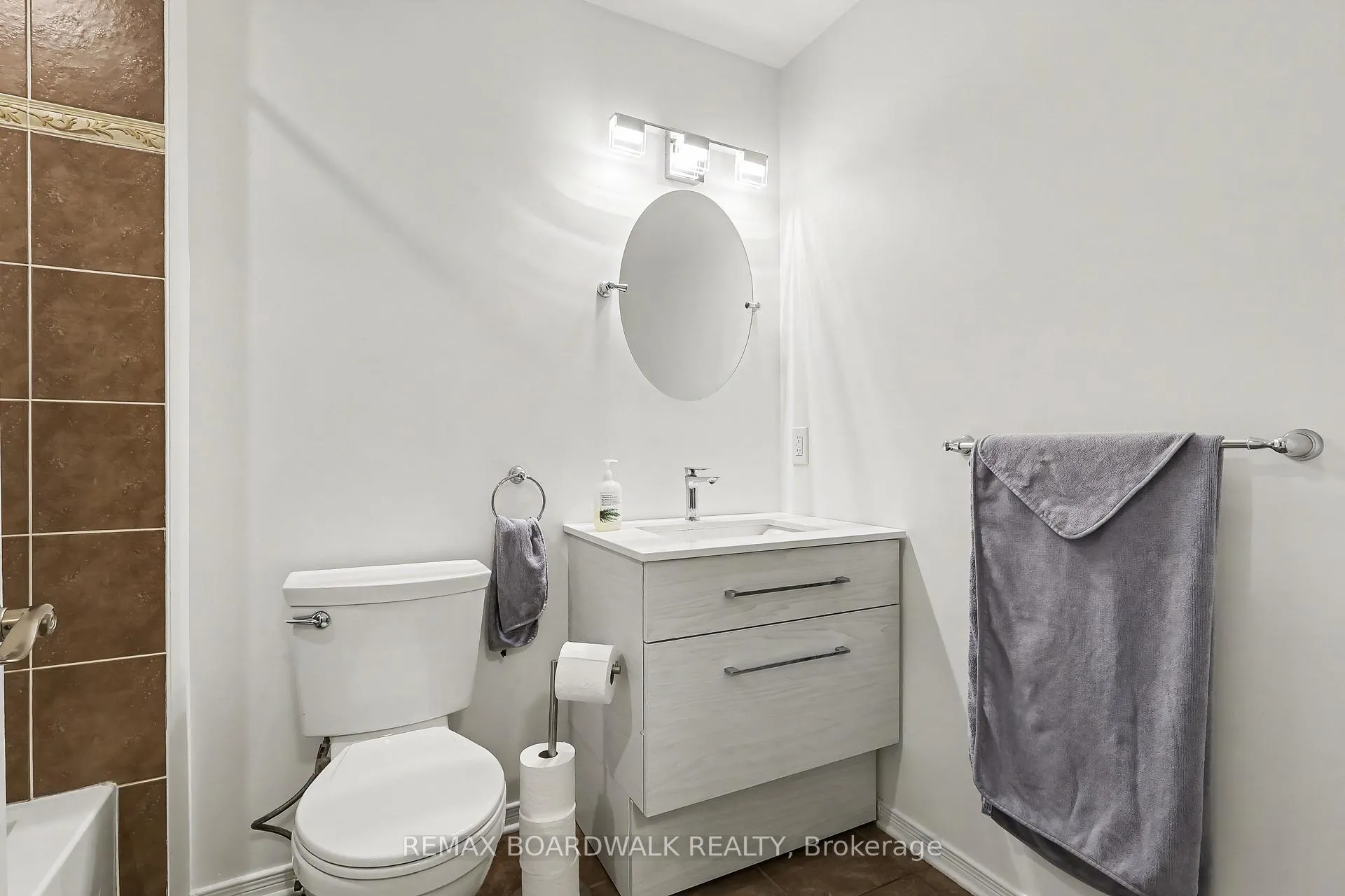 Photo 22 of 295 Meilleur Private, Ottawa, Vanier — HOMEH