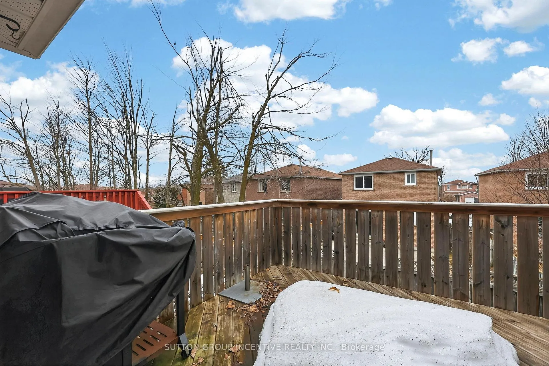Photo 17 of 350 Cundles Road W, Barrie, Northwest — HOMEH