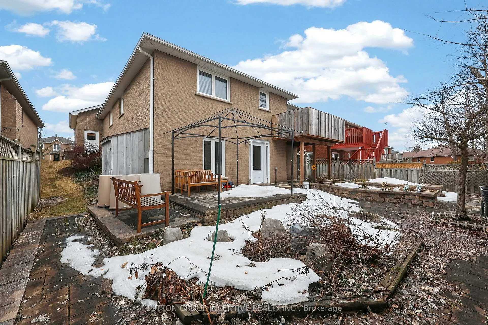 Photo 42 of 350 Cundles Road W, Barrie, Northwest — HOMEH