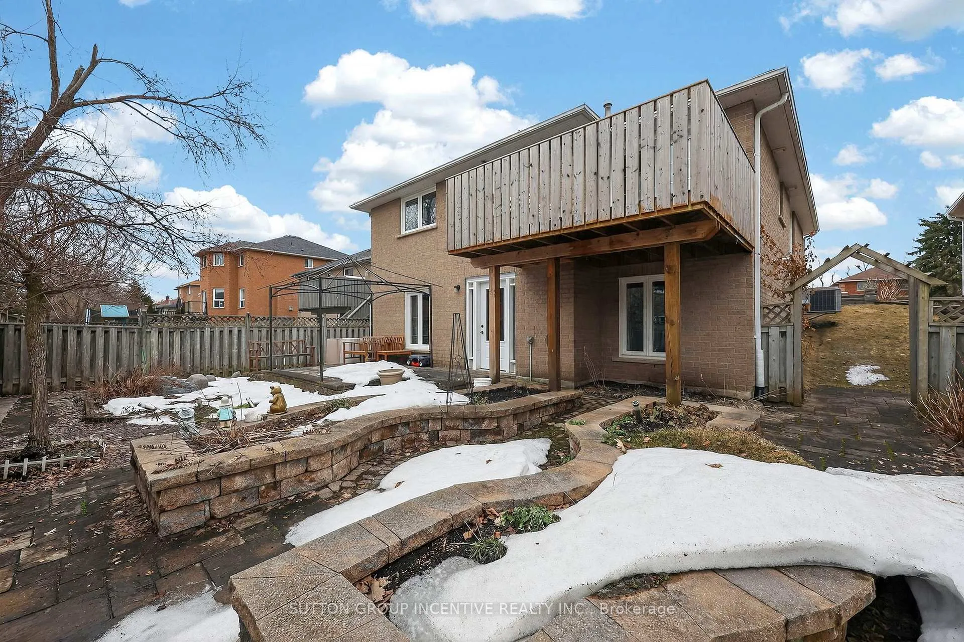 Photo 43 of 350 Cundles Road W, Barrie, Northwest — HOMEH