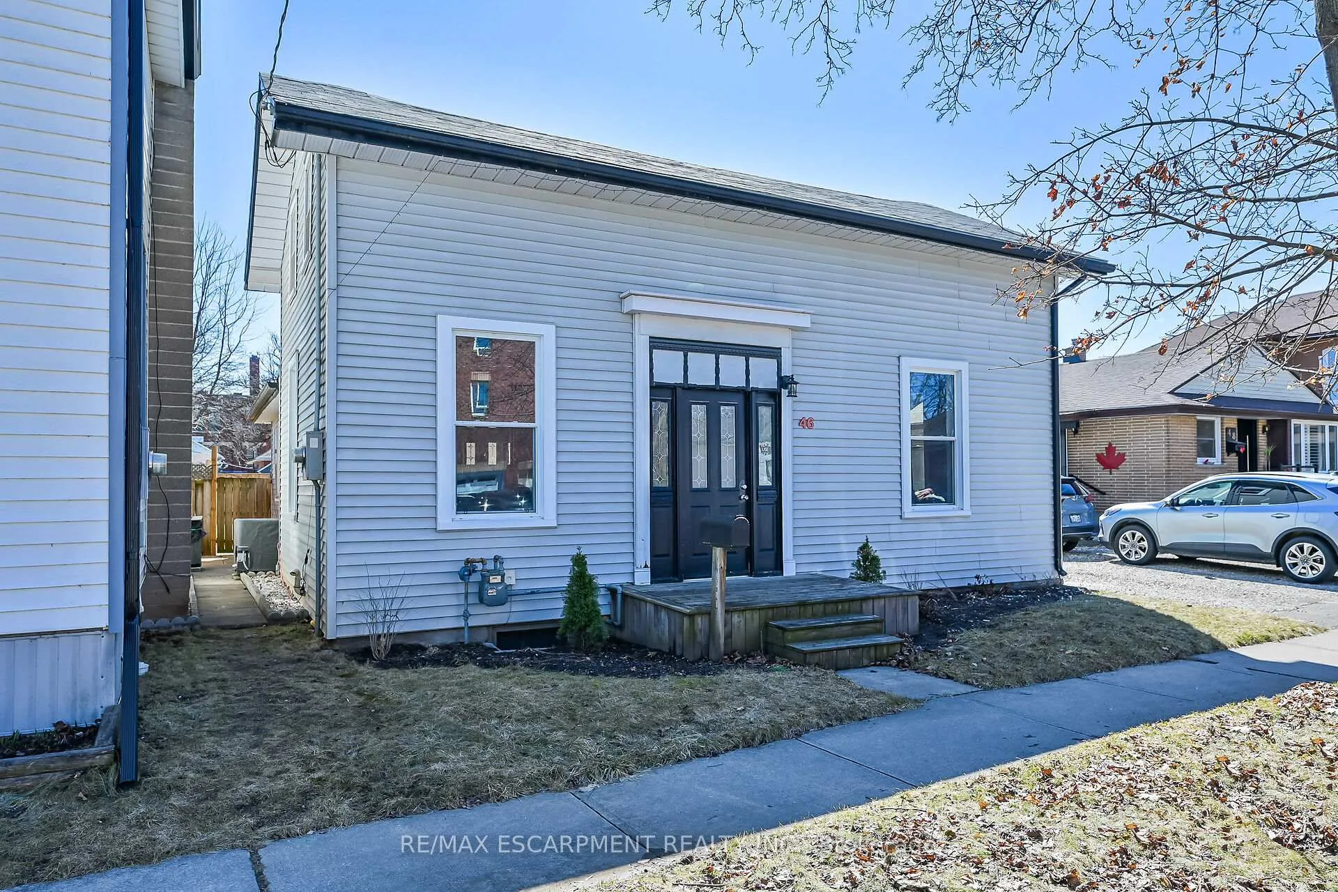 Photo 45 of 46 Walnut Street, Brantford — HOMEH