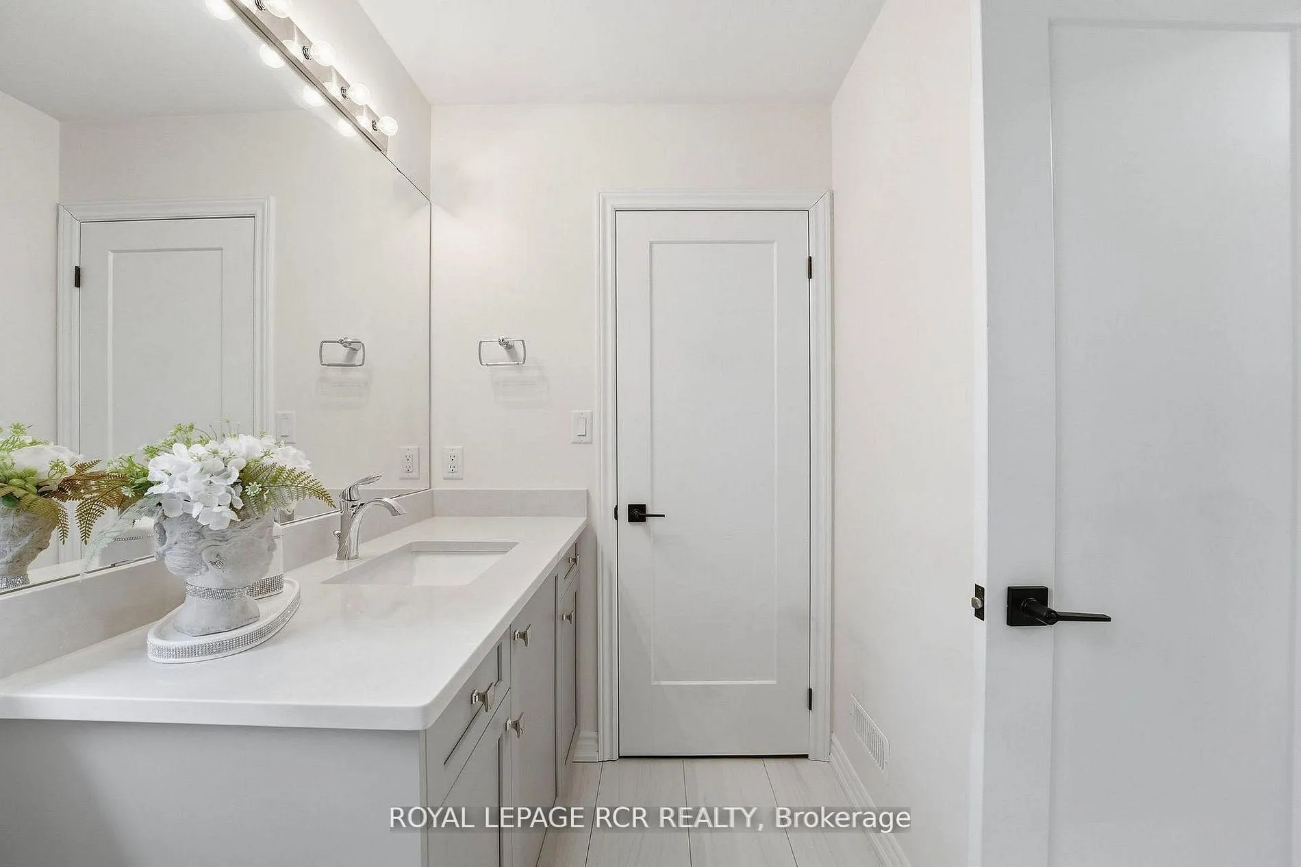 Photo 32 of 20 Morley Crescent, Whitby, Rolling Acres — HOMEH