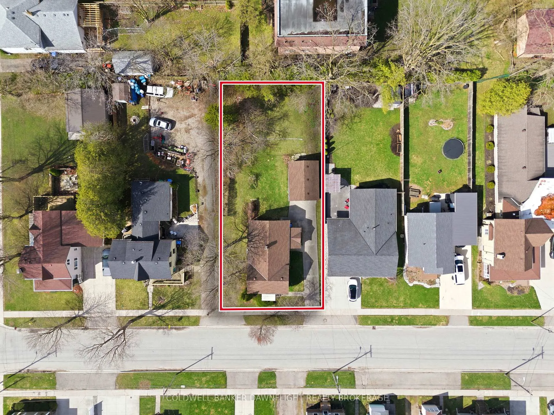Photo 2 of 80 Sanders Street W, South Huron, Exeter — HOMEH