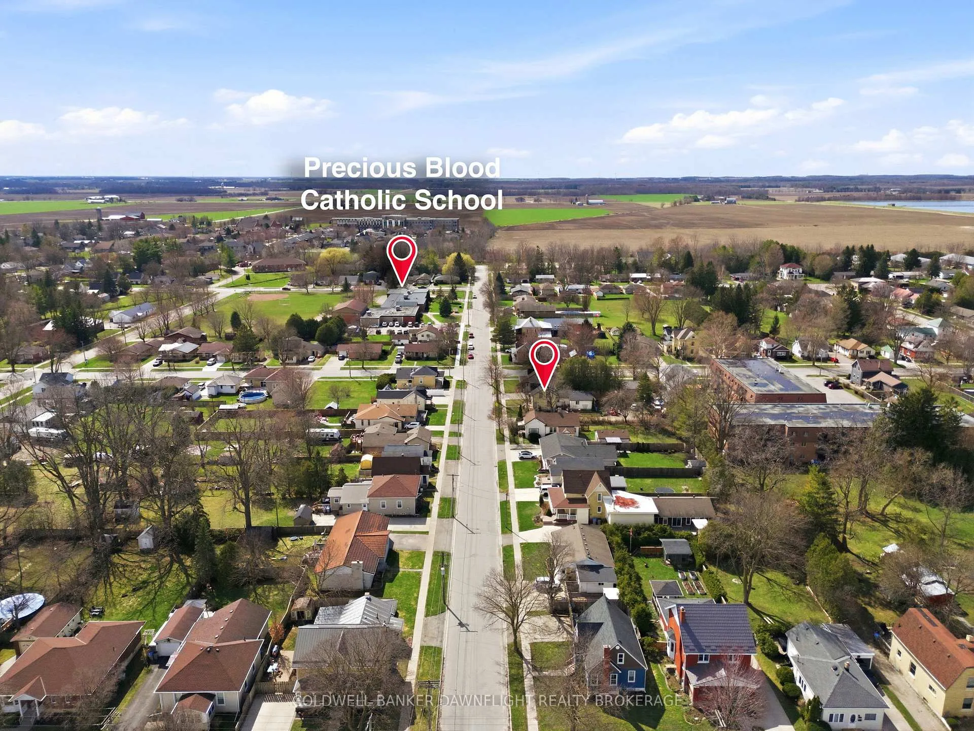 Photo 4 of 80 Sanders Street W, South Huron, Exeter — HOMEH