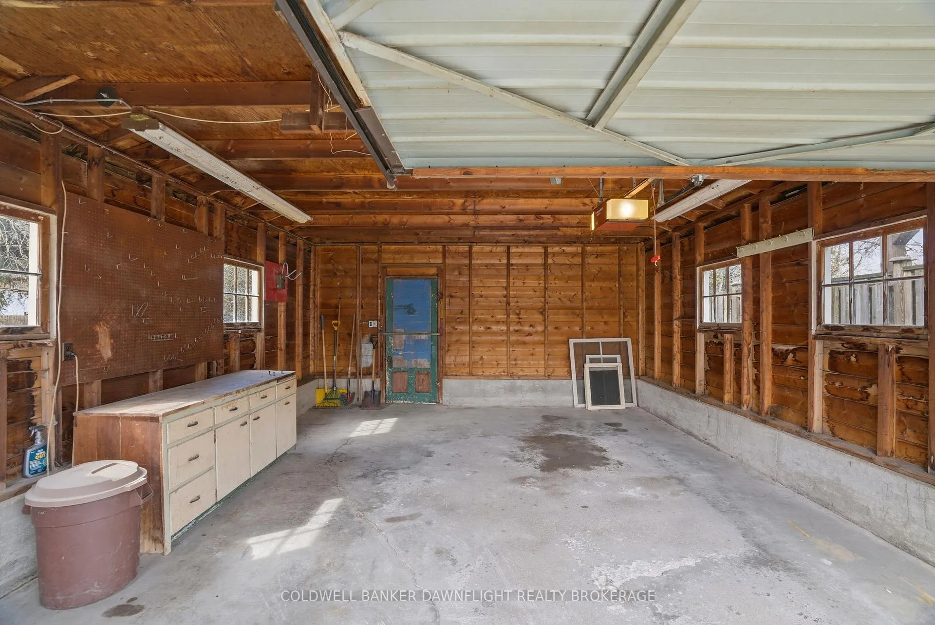 Photo 39 of 80 Sanders Street W, South Huron, Exeter — HOMEH