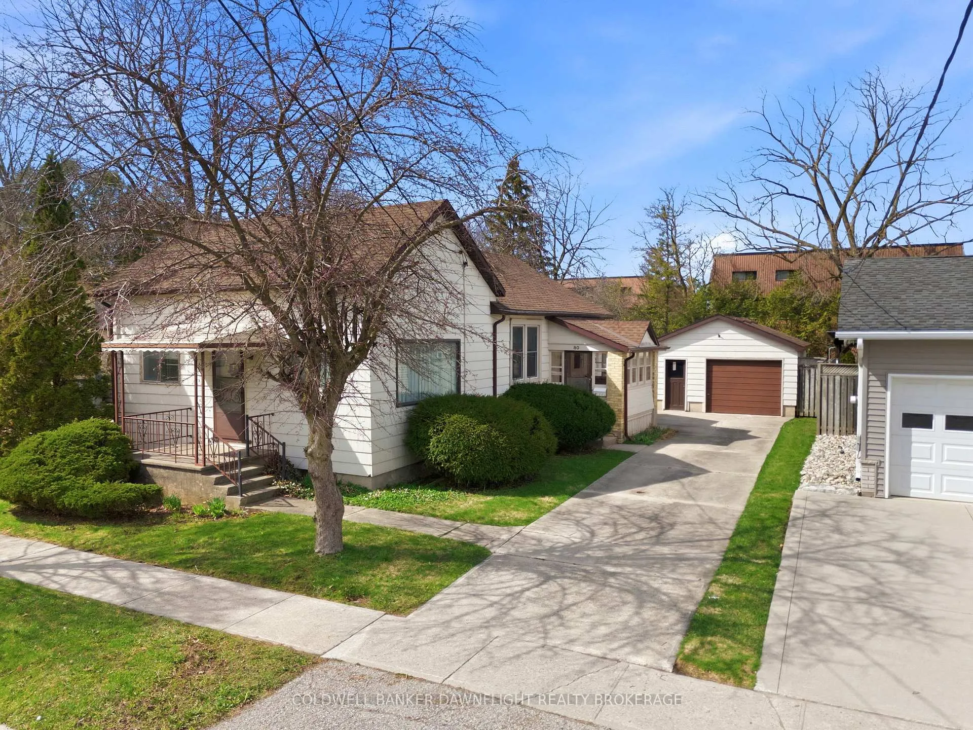 Photo 44 of 80 Sanders Street W, South Huron, Exeter — HOMEH