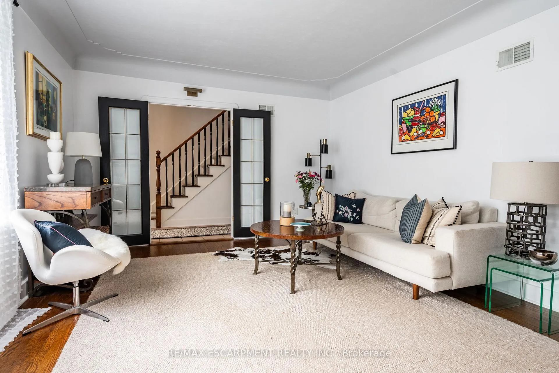 Photo 9 of 60 Inverness Avenue W, Hamilton, Southam — HOMEH