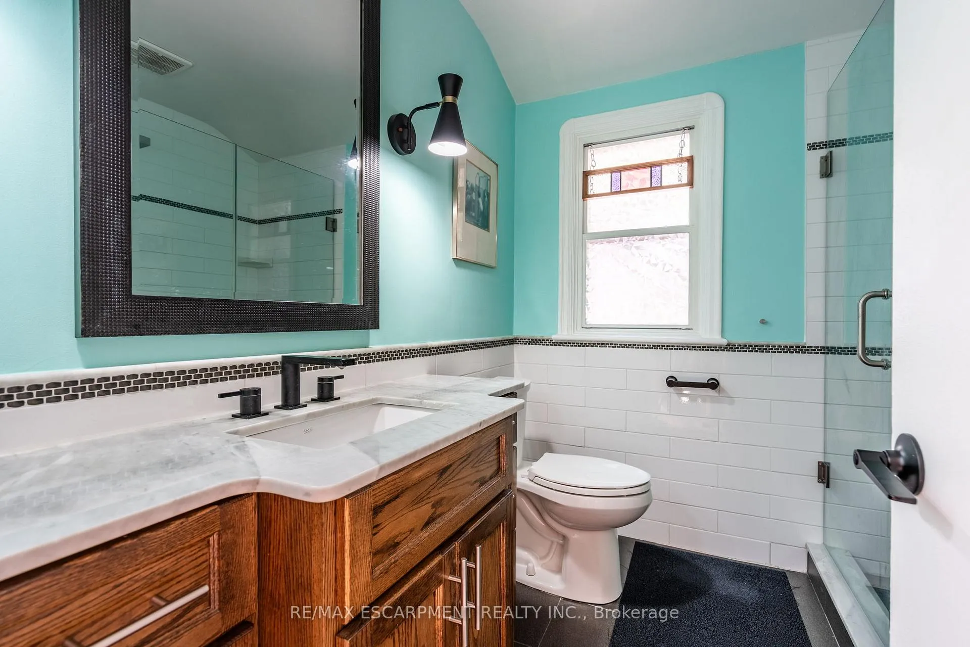 Photo 41 of 60 Inverness Avenue W, Hamilton, Southam — HOMEH