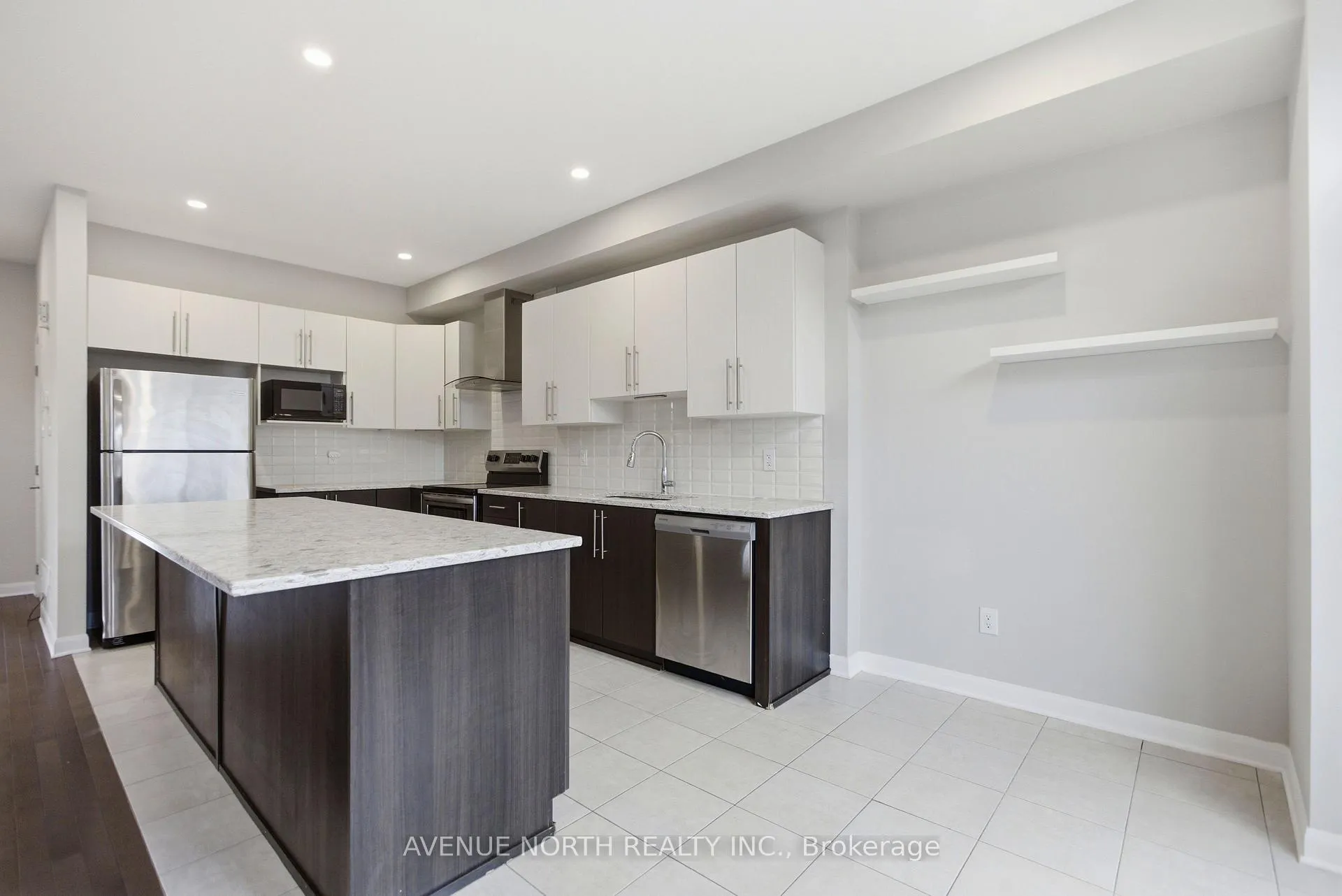 Photo 9 of 94 Gardenpost Terrace, Ottawa, Avalon West — HOMEH