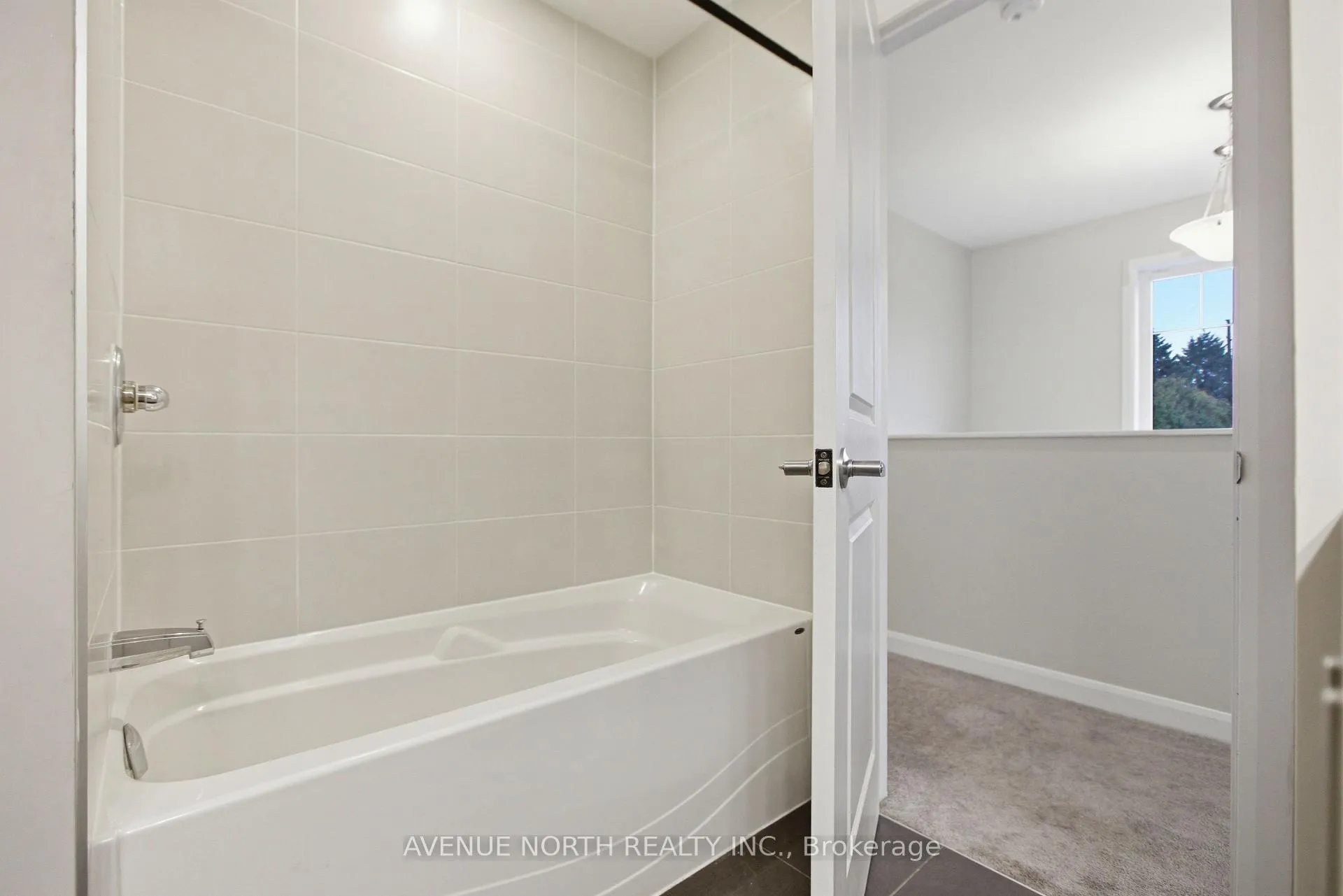 Photo 25 of 94 Gardenpost Terrace, Ottawa, Avalon West — HOMEH