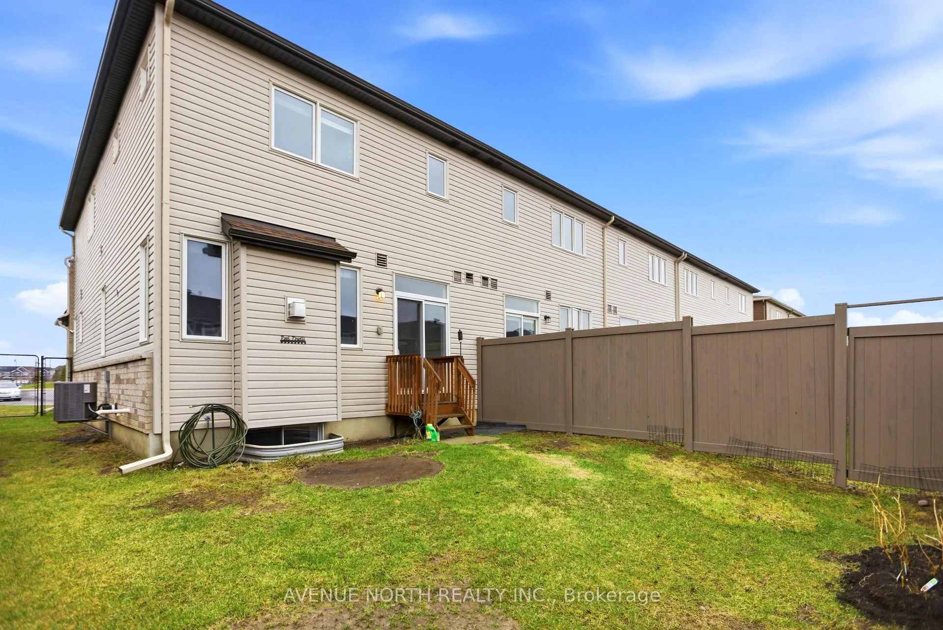 Photo 29 of 94 Gardenpost Terrace, Ottawa, Avalon West — HOMEH