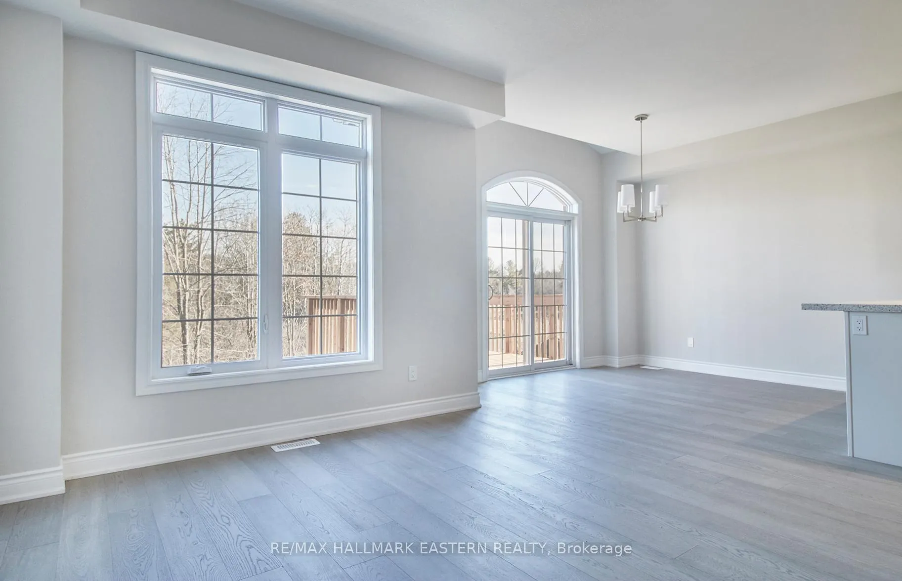 Photo 9 of 37 Coldbrook Drive, Cavan Monaghan, Millbrook Village — HOMEH