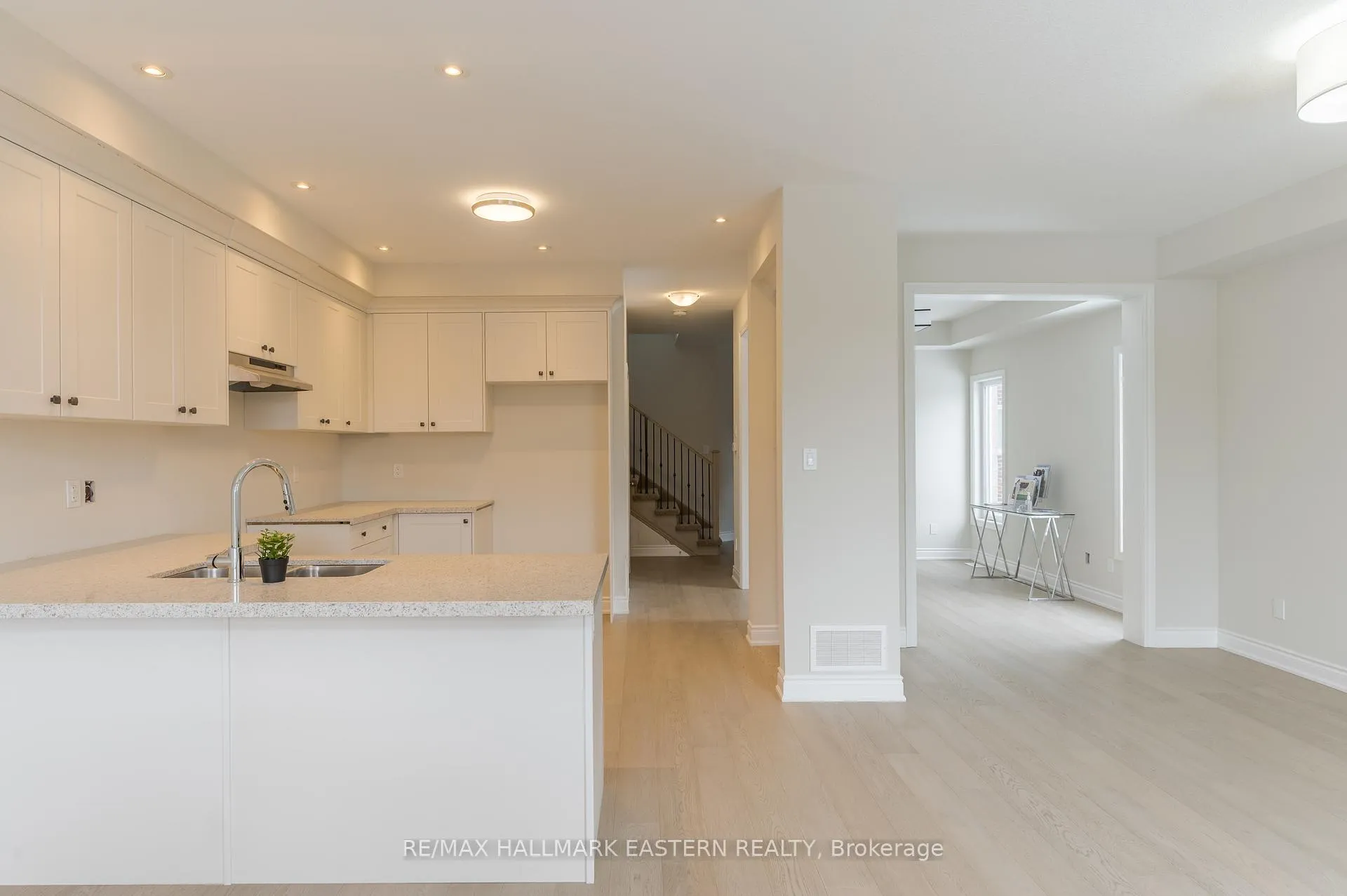 Photo 26 of 37 Coldbrook Drive, Cavan Monaghan, Millbrook Village — HOMEH