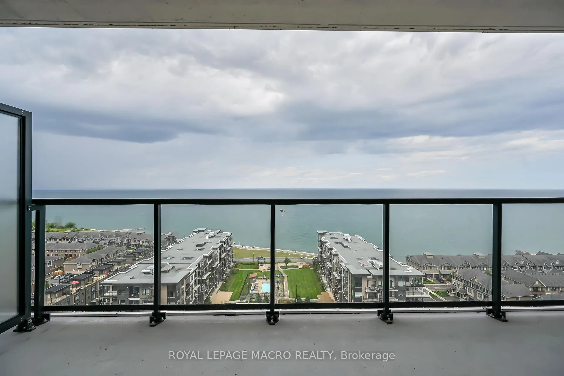 Photo 1 of Unit 1607, 385 Winston Road, Grimsby, Grimsby Beach — HOMEH