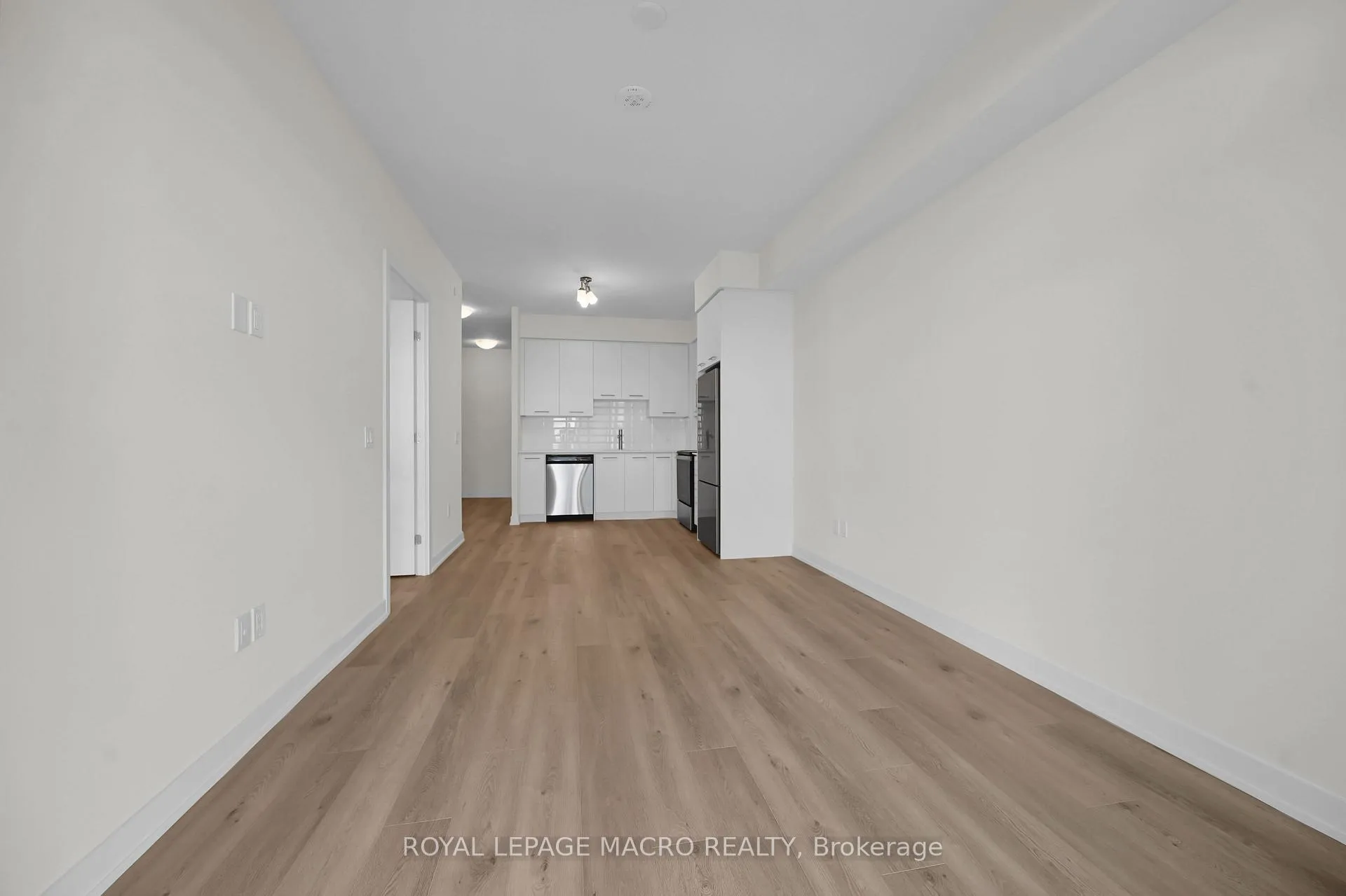 Photo 13 of Unit 1607, 385 Winston Road, Grimsby, Grimsby Beach — HOMEH