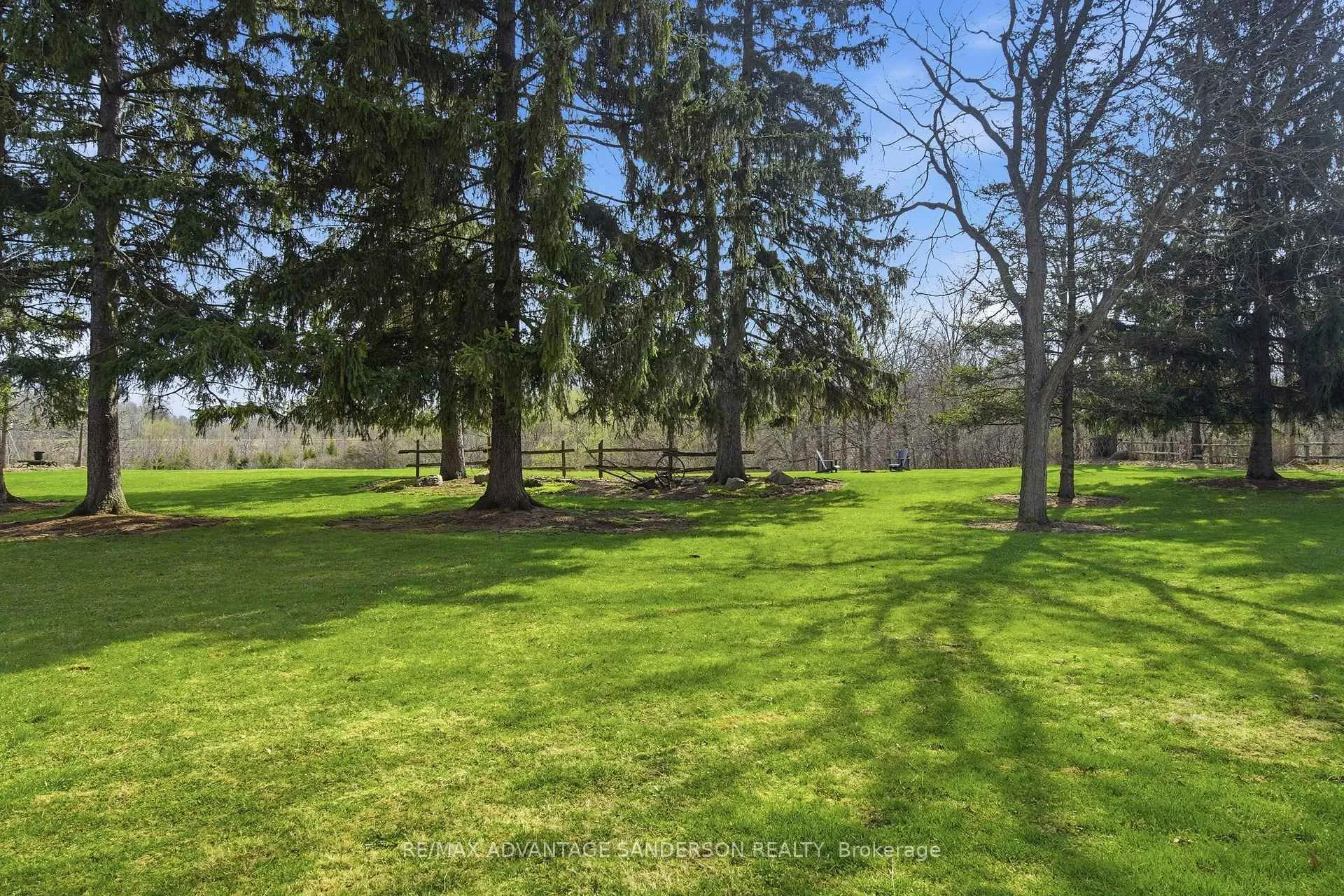 Photo 17 of 11247 Maple Road, North Middlesex, Rural North Middlesex — HOMEH