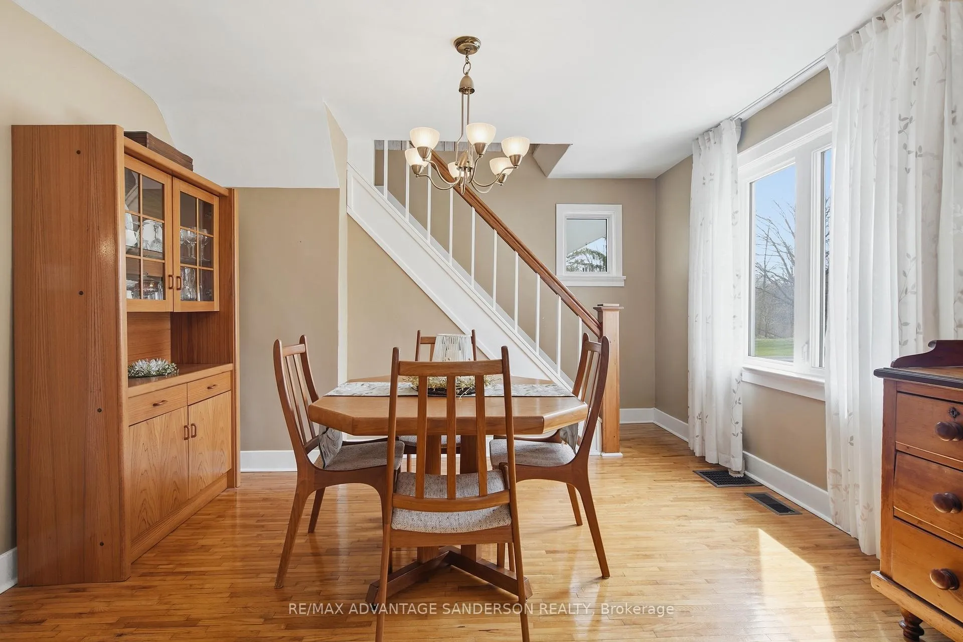 Photo 23 of 11247 Maple Road, North Middlesex, Rural North Middlesex — HOMEH