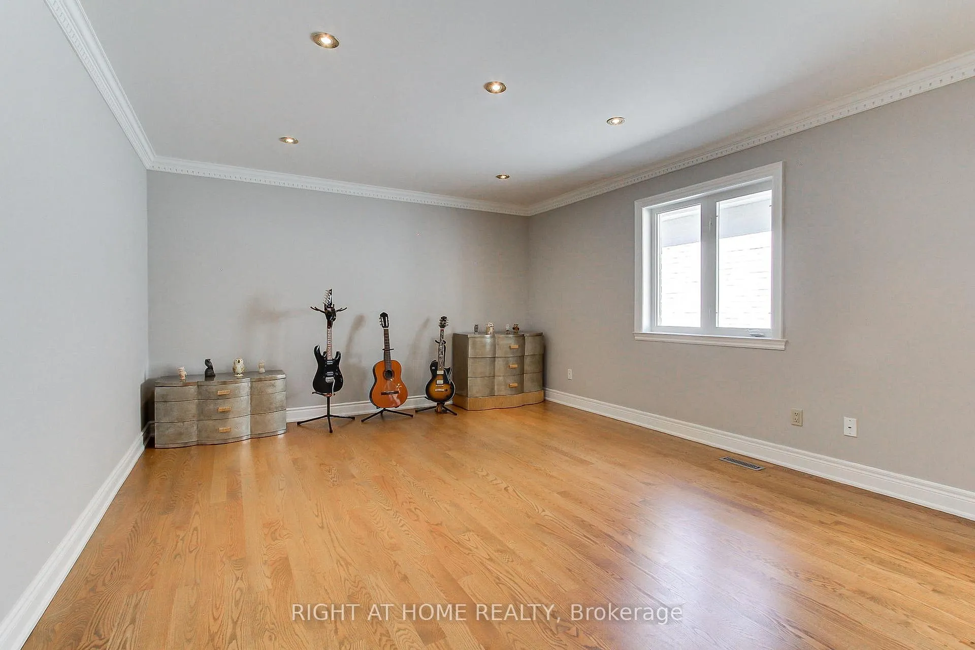 Photo 30 of 185 King High Drive, Vaughan, Beverley Glen — HOMEH