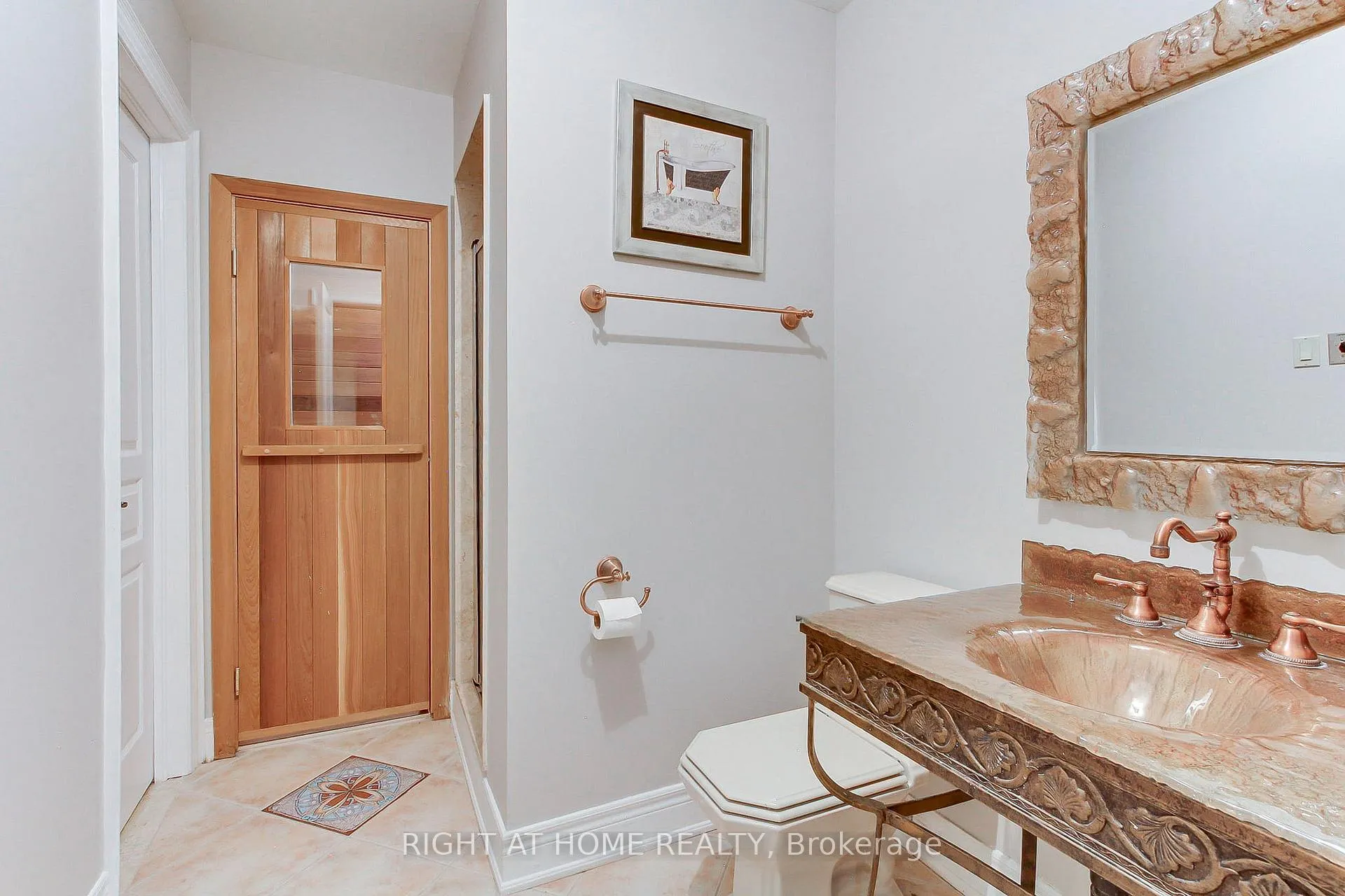 Photo 43 of 185 King High Drive, Vaughan, Beverley Glen — HOMEH