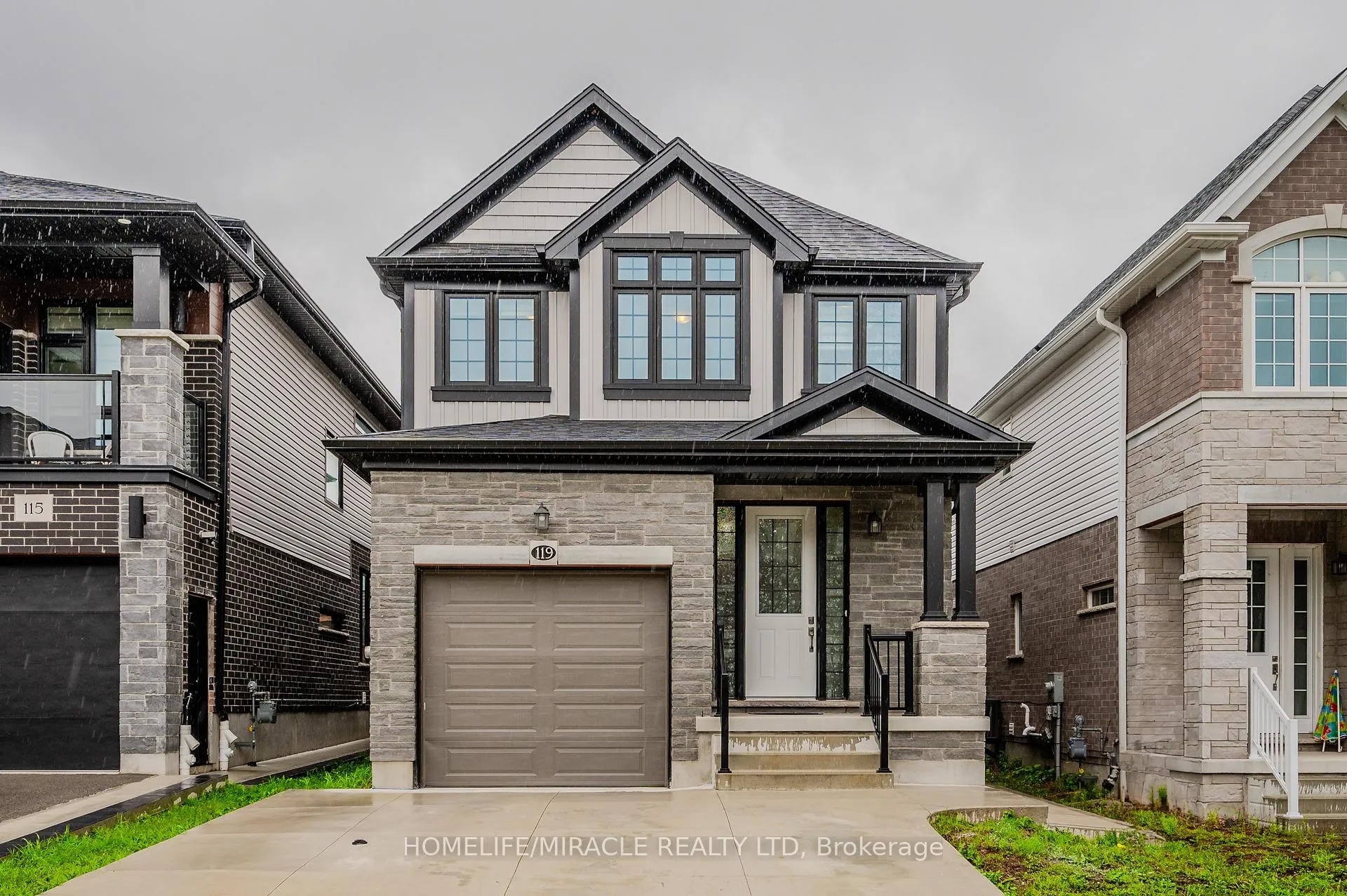 Photo 3 of 119 Monarch woods Drive, Kitchener, Doon South — HOMEH