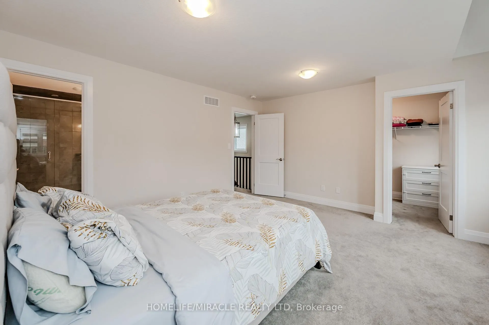 Photo 24 of 119 Monarch woods Drive, Kitchener, Doon South — HOMEH