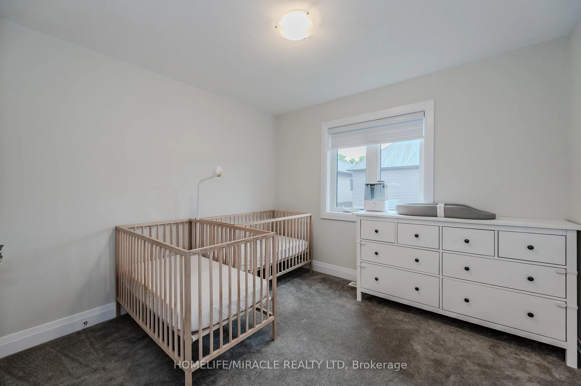 Photo 30 of 119 Monarch woods Drive, Kitchener, Doon South — HOMEH