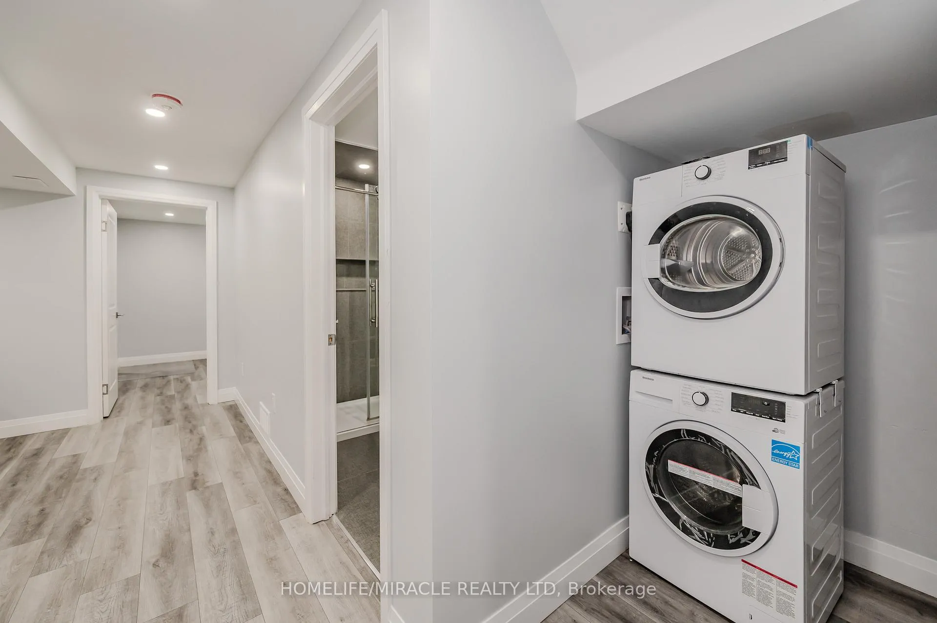 Photo 36 of 119 Monarch woods Drive, Kitchener, Doon South — HOMEH