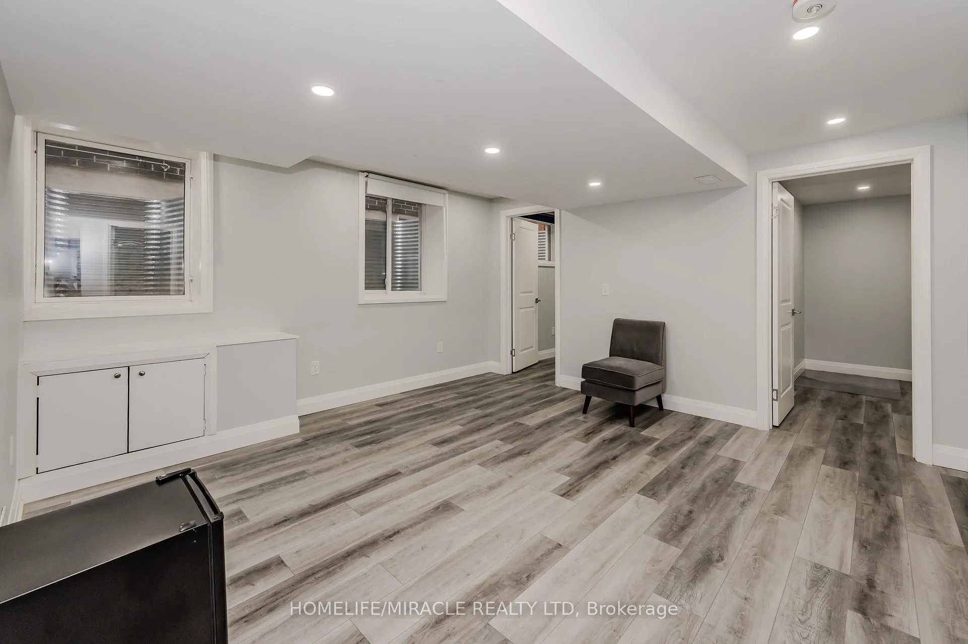 Photo 37 of 119 Monarch woods Drive, Kitchener, Doon South — HOMEH