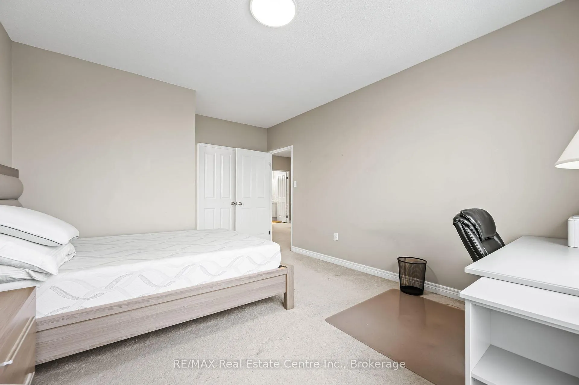 Photo 5 of Unit 1108, 255 Keats Way, Waterloo, Beechwood — HOMEH