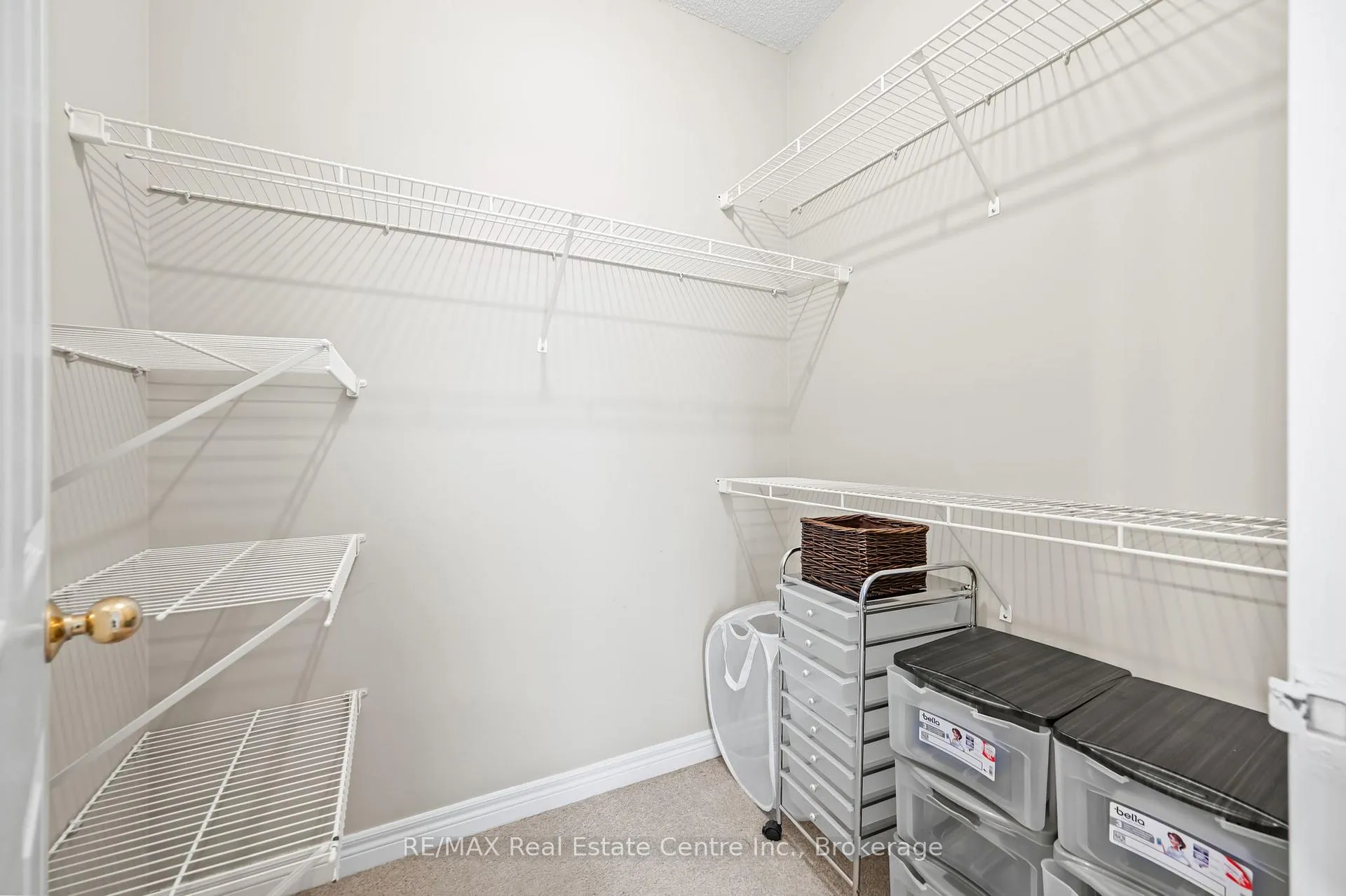 Photo 7 of Unit 1108, 255 Keats Way, Waterloo, Beechwood — HOMEH