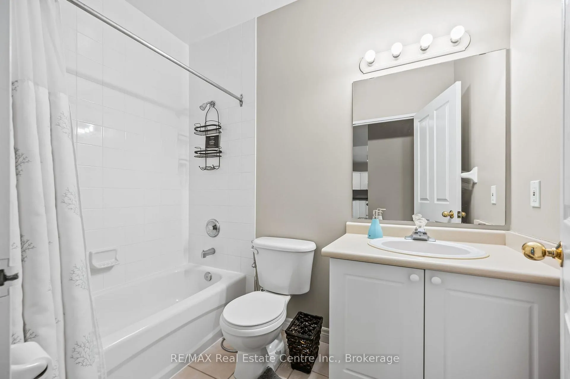 Photo 9 of Unit 1108, 255 Keats Way, Waterloo, Beechwood — HOMEH