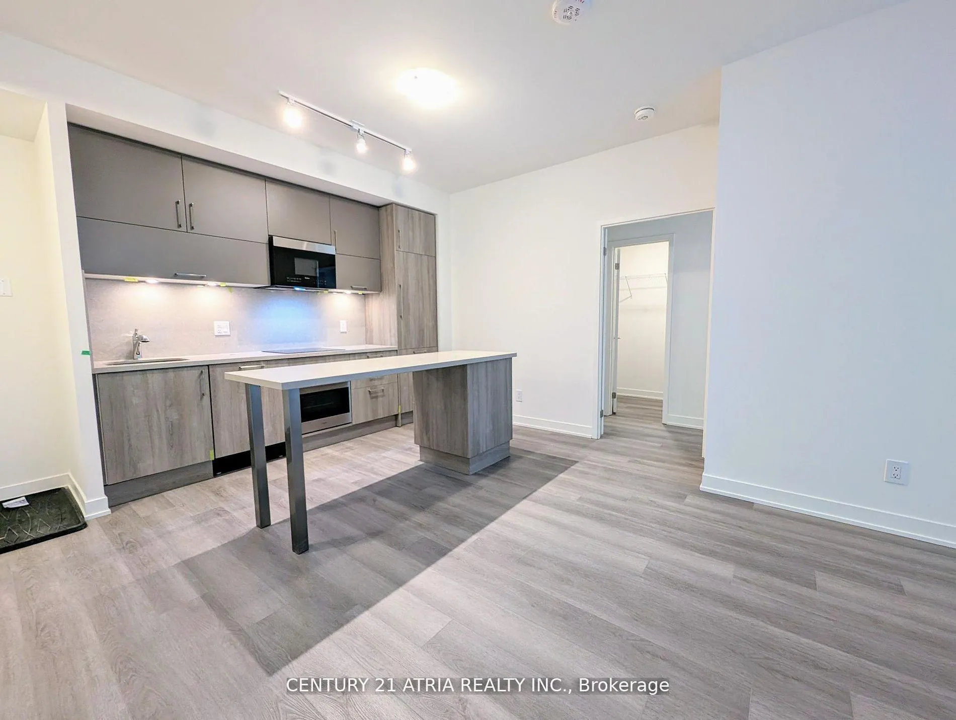 Photo 3 of Unit A835, 8119 Birchmount Road, Markham, Unionville — HOMEH