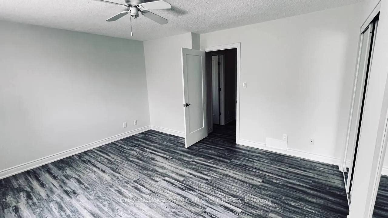Photo 16 of Unit Unit A, 82 sanford Street, Barrie, Sanford — HOMEH