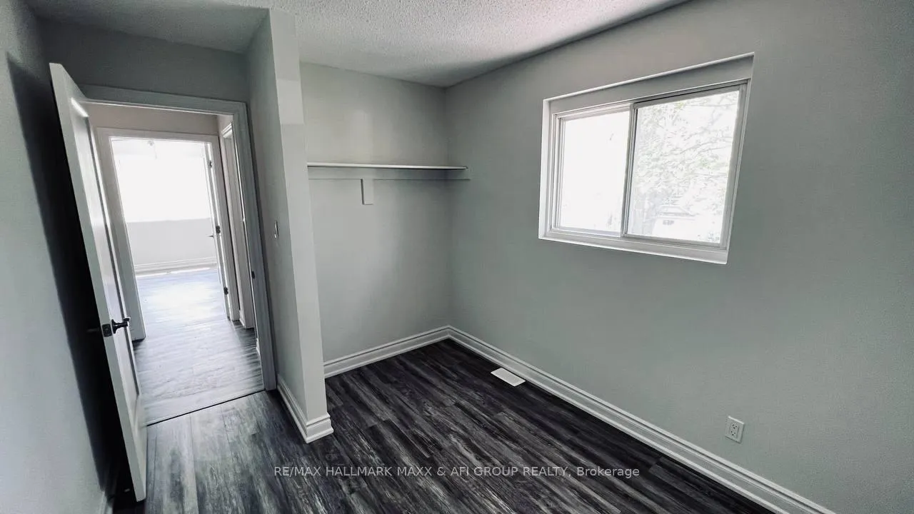 Photo 24 of Unit Unit A, 82 sanford Street, Barrie, Sanford — HOMEH