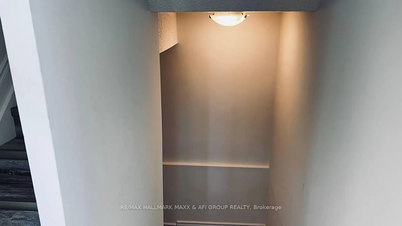 Photo 28 of Unit Unit A, 82 sanford Street, Barrie, Sanford — HOMEH