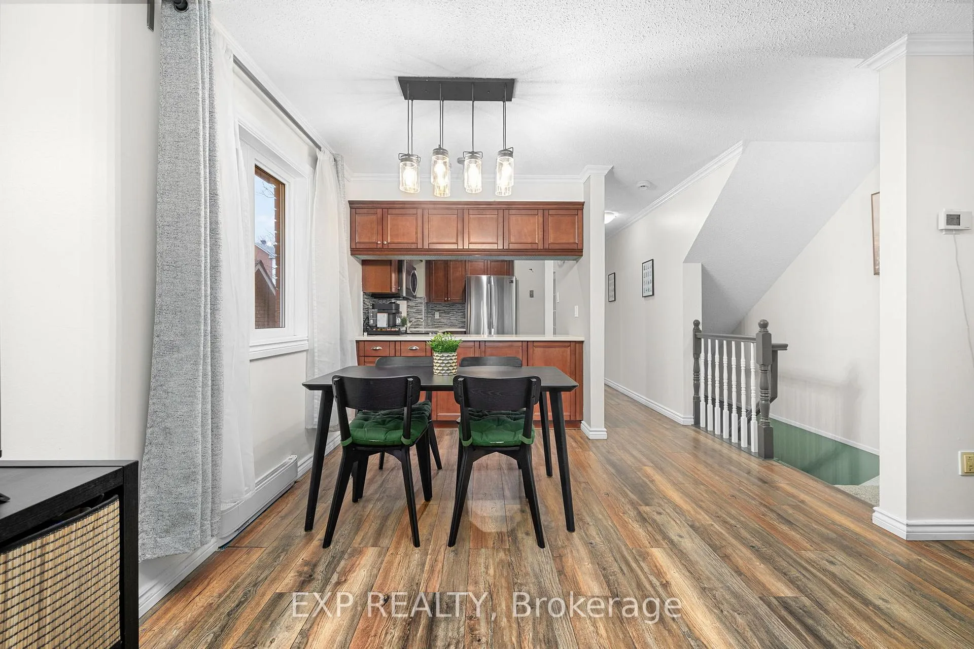 Photo 15 of 171 Briston Private, Ottawa, Hunt Club Park — HOMEH