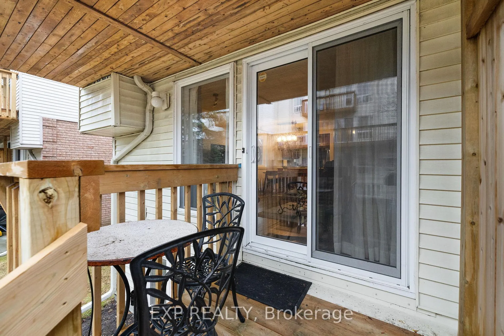 Photo 36 of 171 Briston Private, Ottawa, Hunt Club Park — HOMEH
