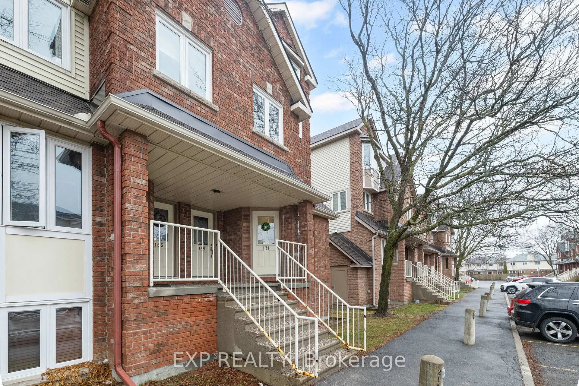 Photo 44 of 171 Briston Private, Ottawa, Hunt Club Park — HOMEH