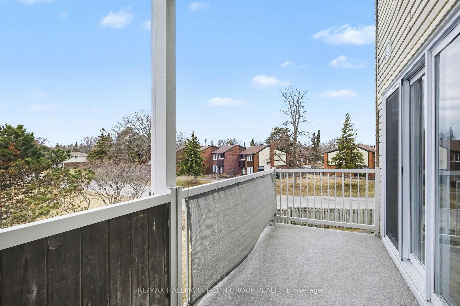 Photo 17 of 1121 Gablefield Private, Ottawa, Beaconwood — HOMEH
