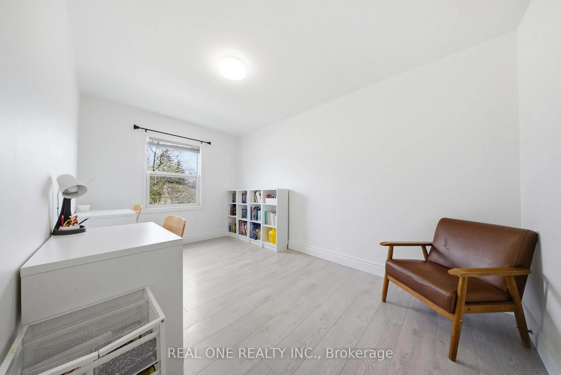 Photo 23 of 24 Sumach Street, Hamilton, McQuesten — HOMEH