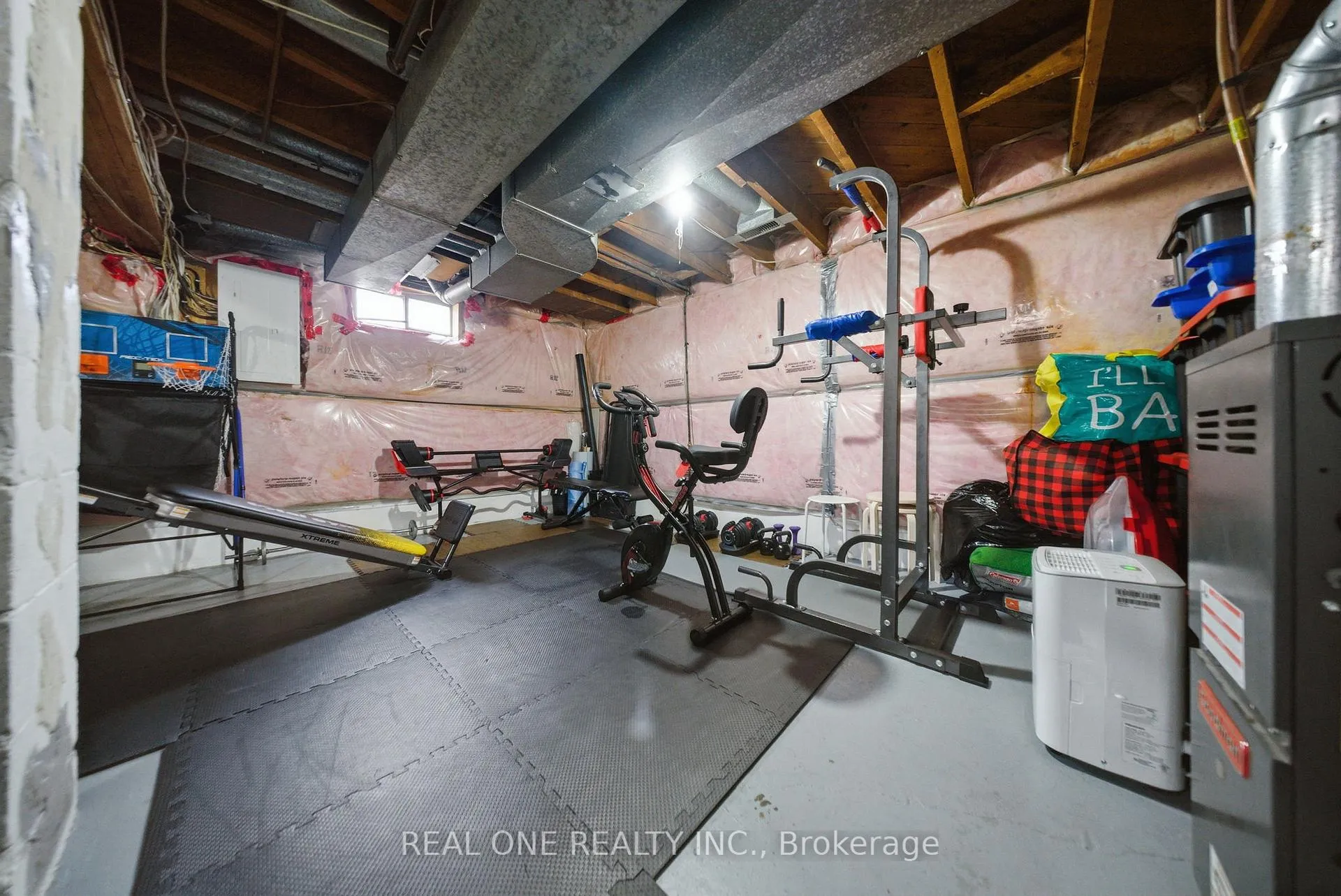 Photo 24 of 24 Sumach Street, Hamilton, McQuesten — HOMEH