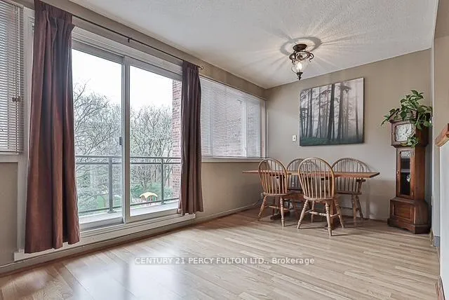 Photo 8 of Unit 271, 16 Elgin Street, Markham, Thornhill — HOMEH