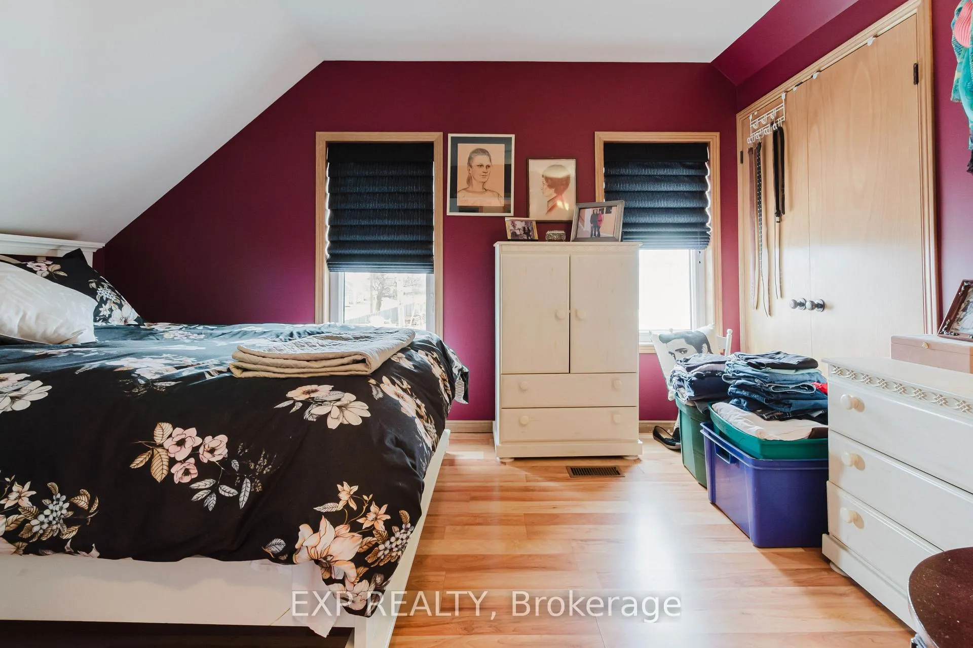 Photo 36 of 232 Oxford Street, Goderich, Goderich (Town) — HOMEH
