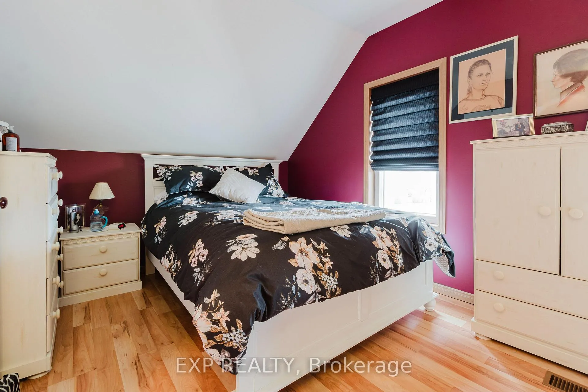 Photo 38 of 232 Oxford Street, Goderich, Goderich (Town) — HOMEH