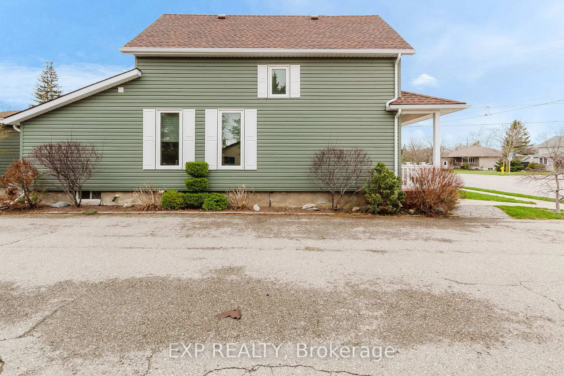 Photo 44 of 232 Oxford Street, Goderich, Goderich (Town) — HOMEH